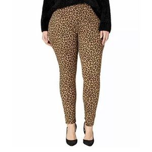 Levi’s 720 High-Rise Super Skinny Pants